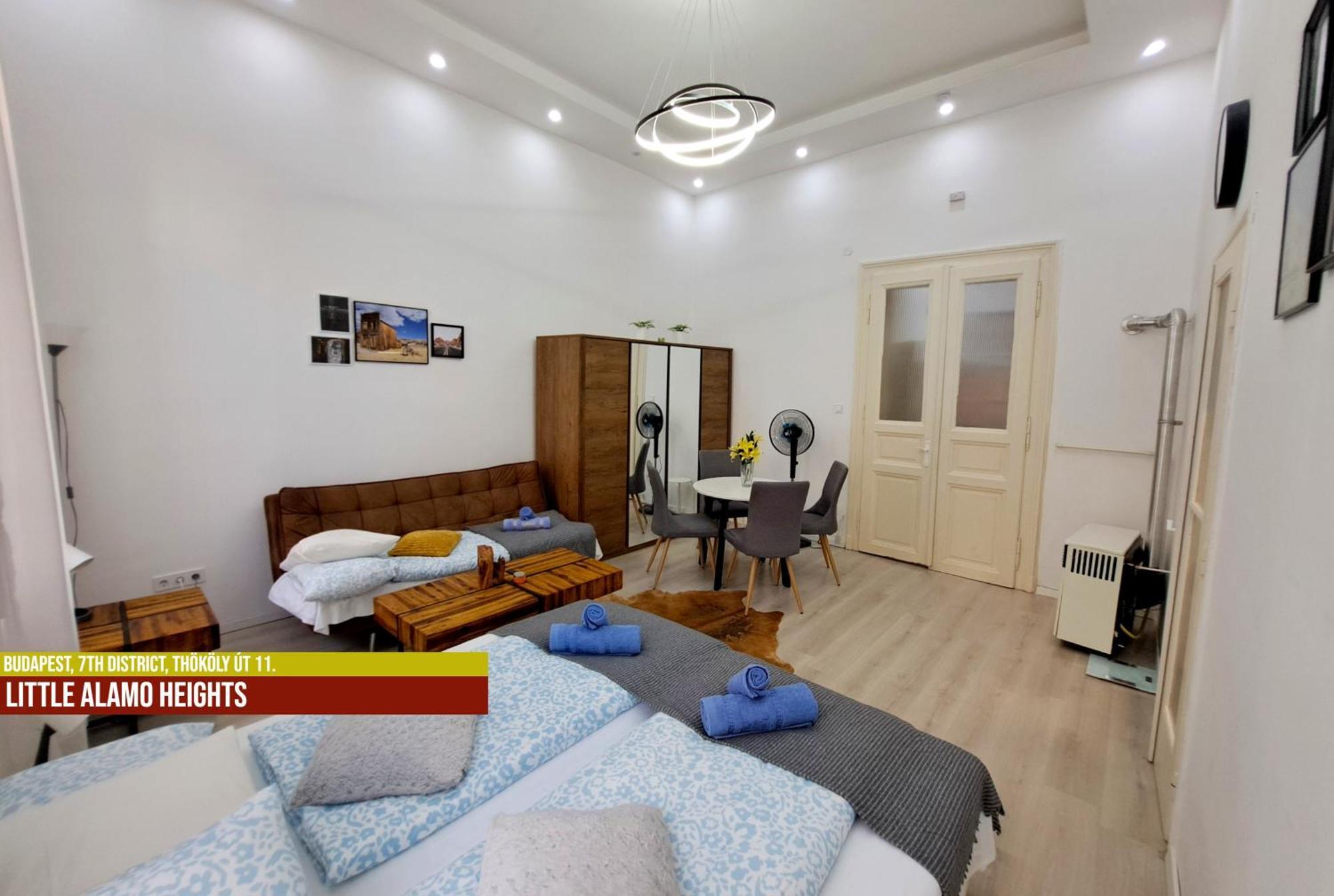 Little Americas Alamo Heights Apartment Budapest Extérieur photo