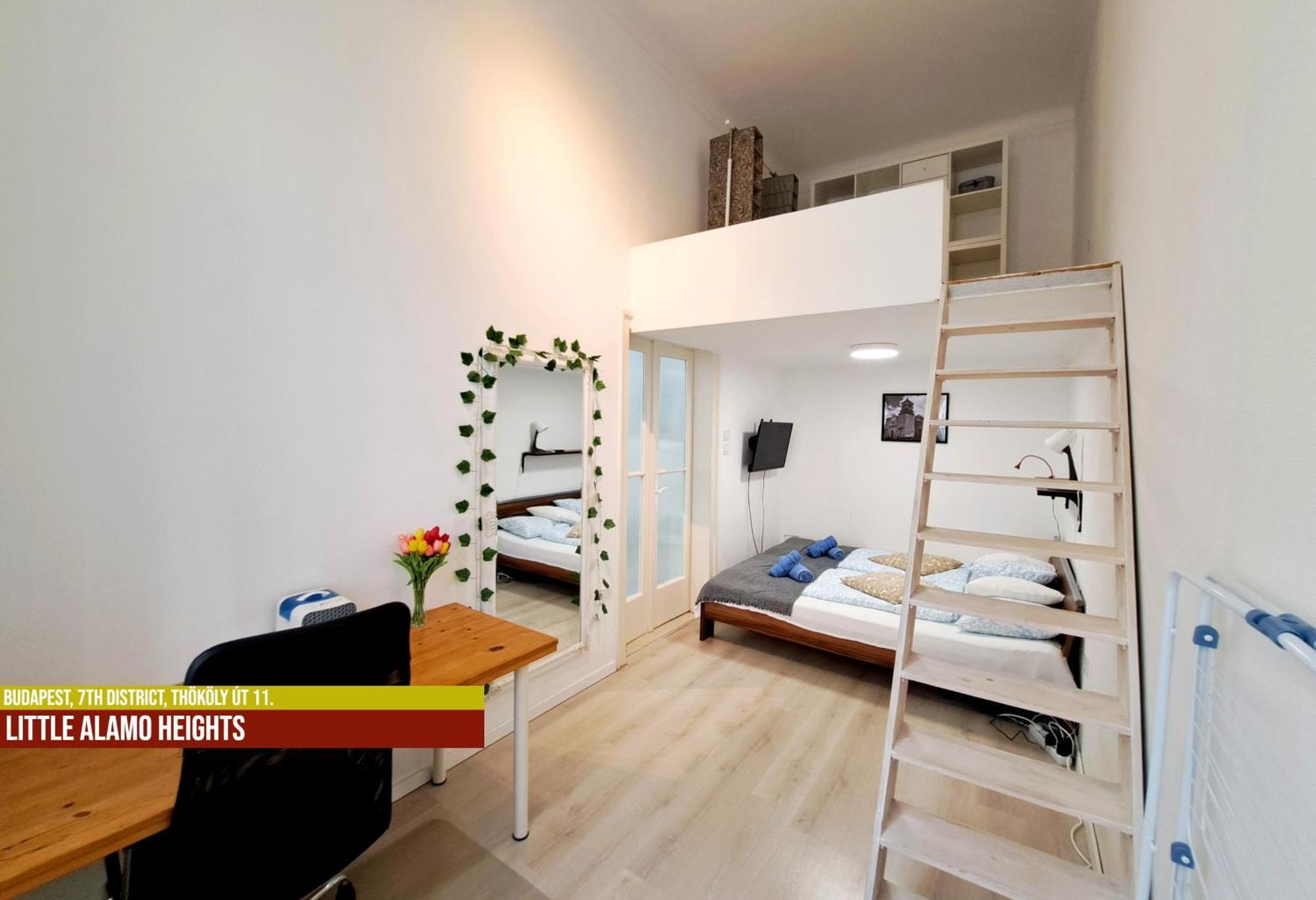 Little Americas Alamo Heights Apartment Budapest Extérieur photo