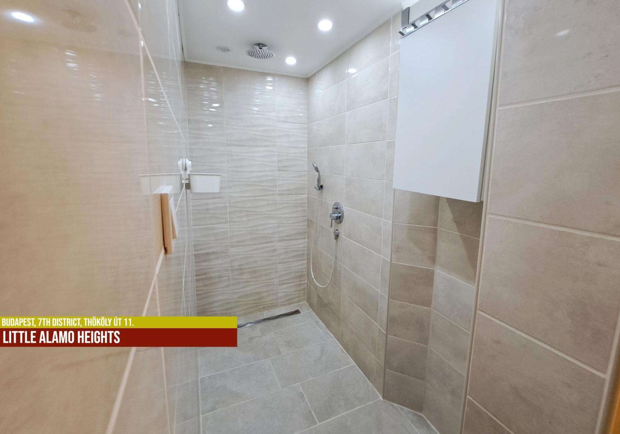 Little Americas Alamo Heights Apartment Budapest Extérieur photo
