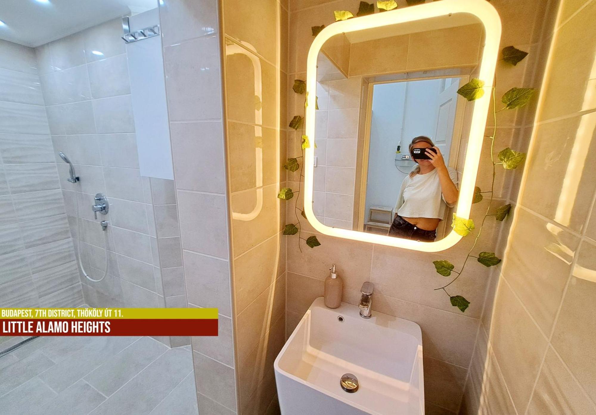 Little Americas Alamo Heights Apartment Budapest Extérieur photo